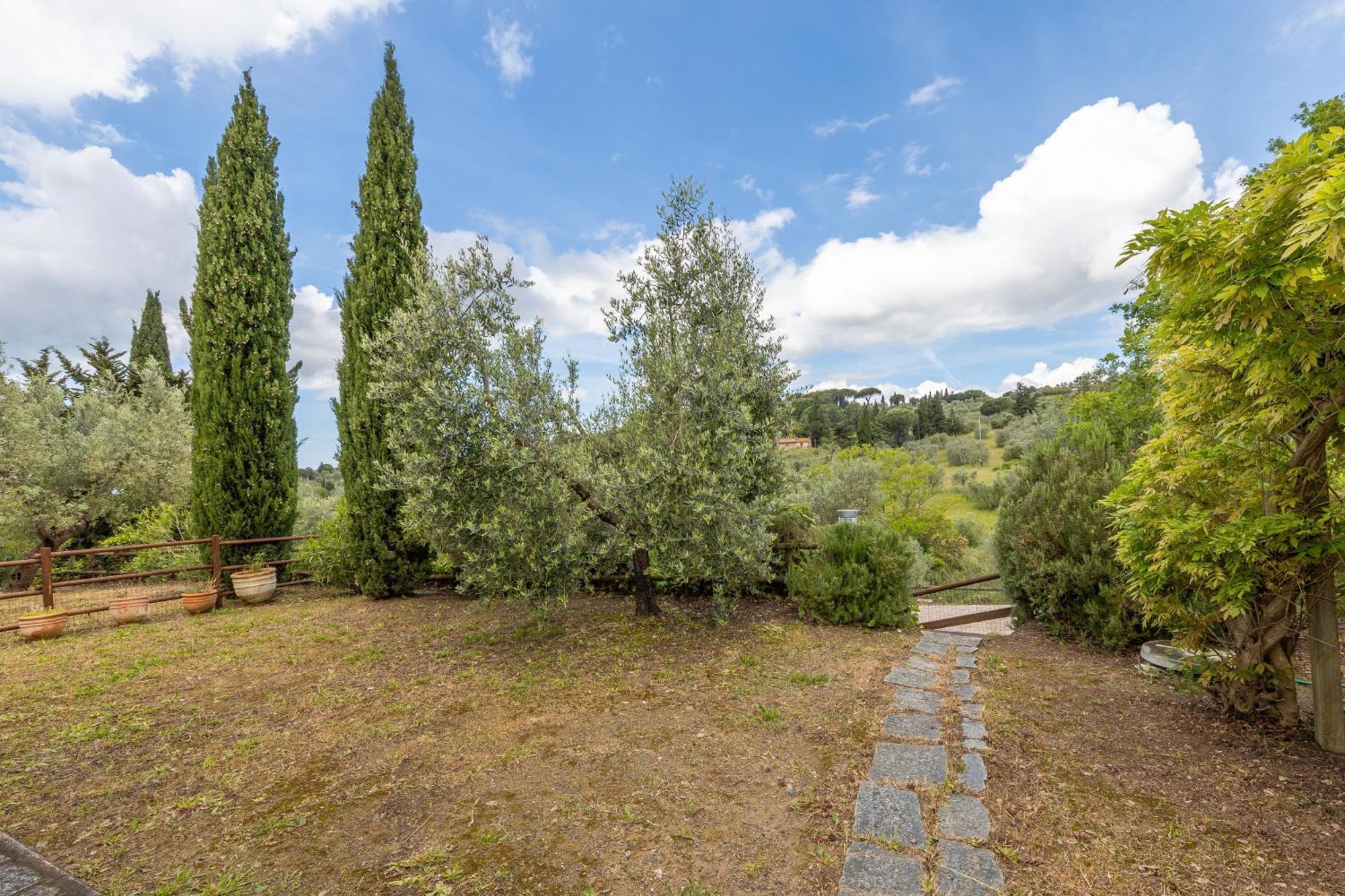 Casa Leccino Villa Riparbella Exterior photo